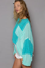 Load image into Gallery viewer, POL Round Neck Contrast High-Low Top