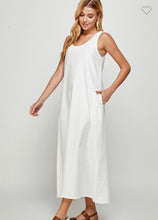 Load image into Gallery viewer, Linen Maxi Dress profile