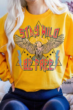 Load image into Gallery viewer, STAY WILD EAGLE GRAPHIC SWEATSHIRT