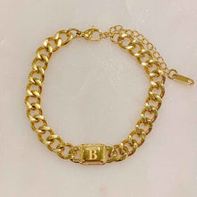 Load image into Gallery viewer, Uptown Cuban Chain Initial Bracelet