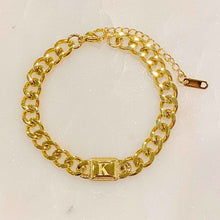 Load image into Gallery viewer, Uptown Cuban Chain Initial Bracelet