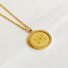 Load image into Gallery viewer, Loveholic Round Pendant Necklace