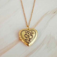 Load image into Gallery viewer, Nostalgic Heart Initial Open Locket Necklace