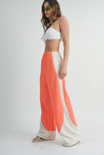 Load image into Gallery viewer, Two Toned Wide Leg Pants