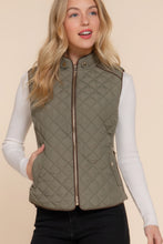 Load image into Gallery viewer, Suede Piping Quilted Padding Vest