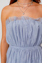 Load image into Gallery viewer, Gilli Strapless Layered Mesh Dress