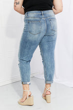 Load image into Gallery viewer, Vervet by Flying Monkey Let You Go Full Size Distressed Jeans
