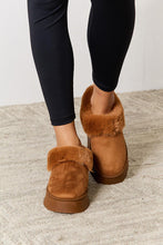 Load image into Gallery viewer, Legend Footwear Furry Chunky Platform Ankle Boots