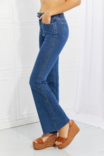 Load image into Gallery viewer, Judy Blue Ava Full Size Cool Denim Tummy Control Flare