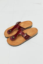 Load image into Gallery viewer, MMShoes Drift Away T-Strap Flip-Flop in Brown