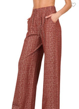 Load image into Gallery viewer, Rust Wide Leg Pant